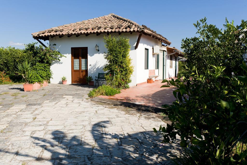 Orange Park - Agriturismo Villa Misterbianco Exterior foto